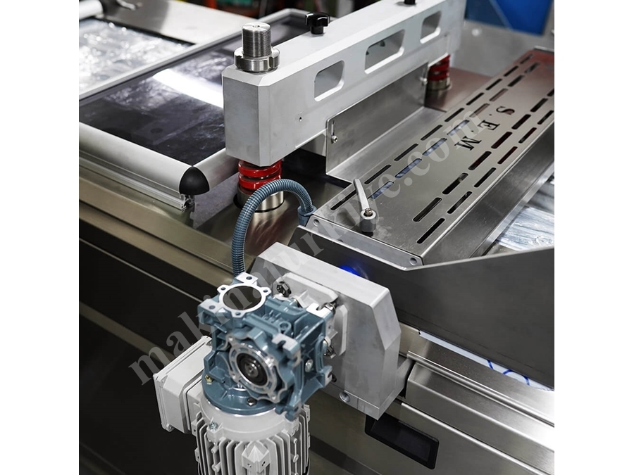 7-8 Strokes / Minute Thermoforming Packaging Machine