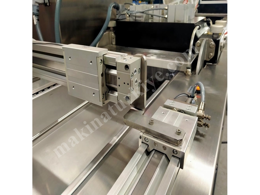 7-8 Strokes/Minute Thermoforming Packaging Machine