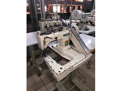 3-Needle Denim Sleeve Sewing Machine - 4