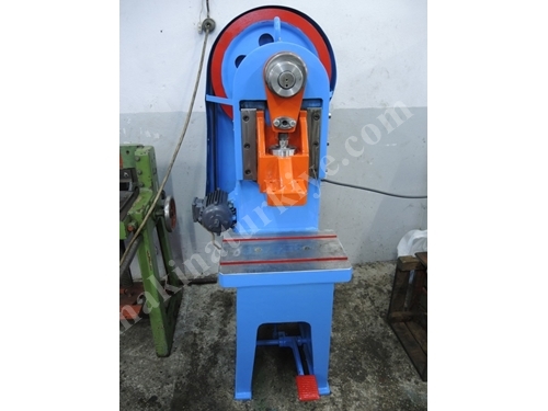 15 Ton Volantlı Eksantrik Pres
