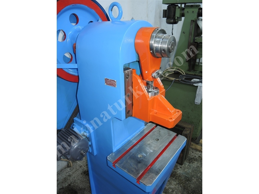 15 Ton Volantlı Eksantrik Pres