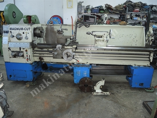 2000 mm (500 Çap) Dijitalli Üniversal Torna Tezgahı