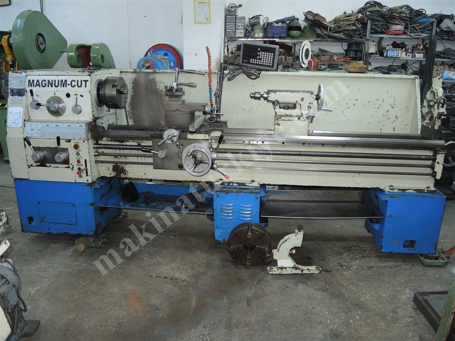 2000 mm (500 Çap) Dijitalli Üniversal Torna Tezgahı