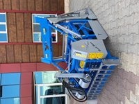 7500 m2 / Hour Tractor Behind Beach Cleaning Machine - 8