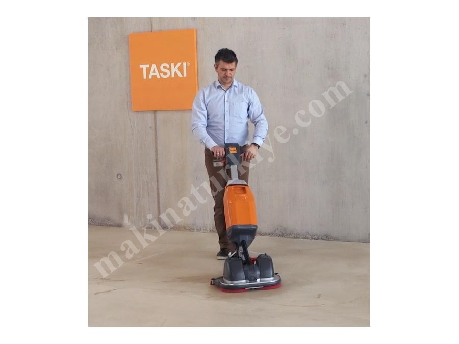 4400 mm Zemin Yıkama Makinası