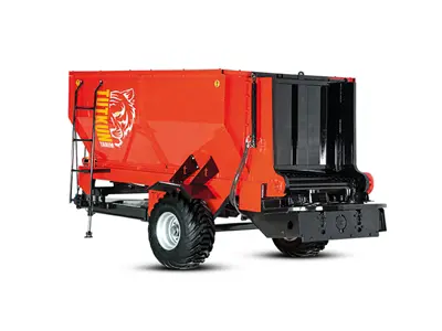 6 m3 Solid Fertilizer Spreader Trailer