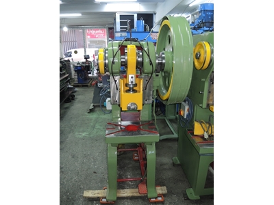 Full Revizyonlu 30 Ton Eksantrik Pres - 0
