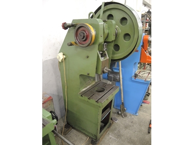 25 Ton Çelik Gövde Eksantrik Pres - 1