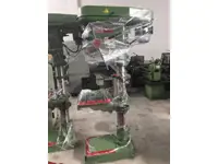 Perceuse à colonne 32 mm neuve