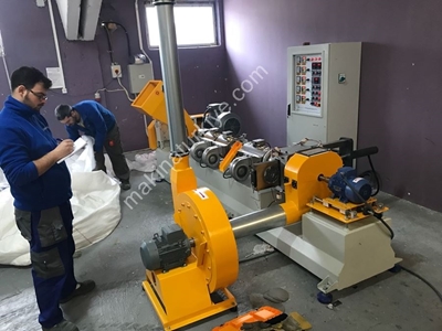 150 Kg / Hour Plastic Granule Extruder Machine - 0