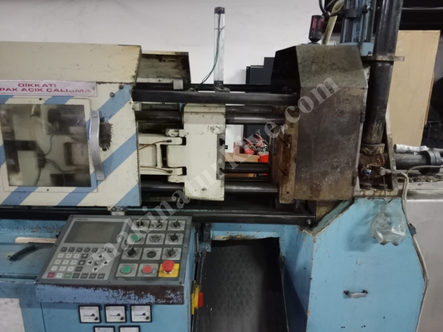 25 Ton Sıcak Kamar (3 El Pres) Metal Enjeksiyon Makinası 3 El Pres