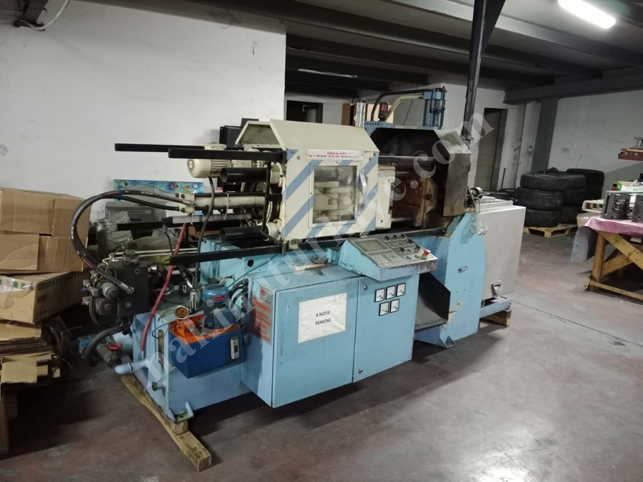 25 Ton Sıcak Kamar (3 El Pres) Metal Enjeksiyon Makinası 3 El Pres