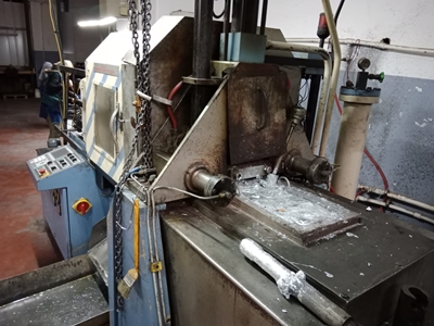 50 Ton Sıcak Kamar (3 El Pres) Metal Enjeksiyon Makinası - 5