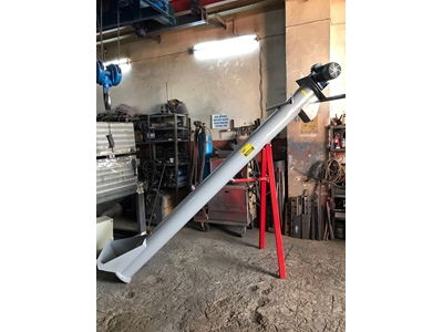 Özel Üretim Plastik Taşıma Helezonu