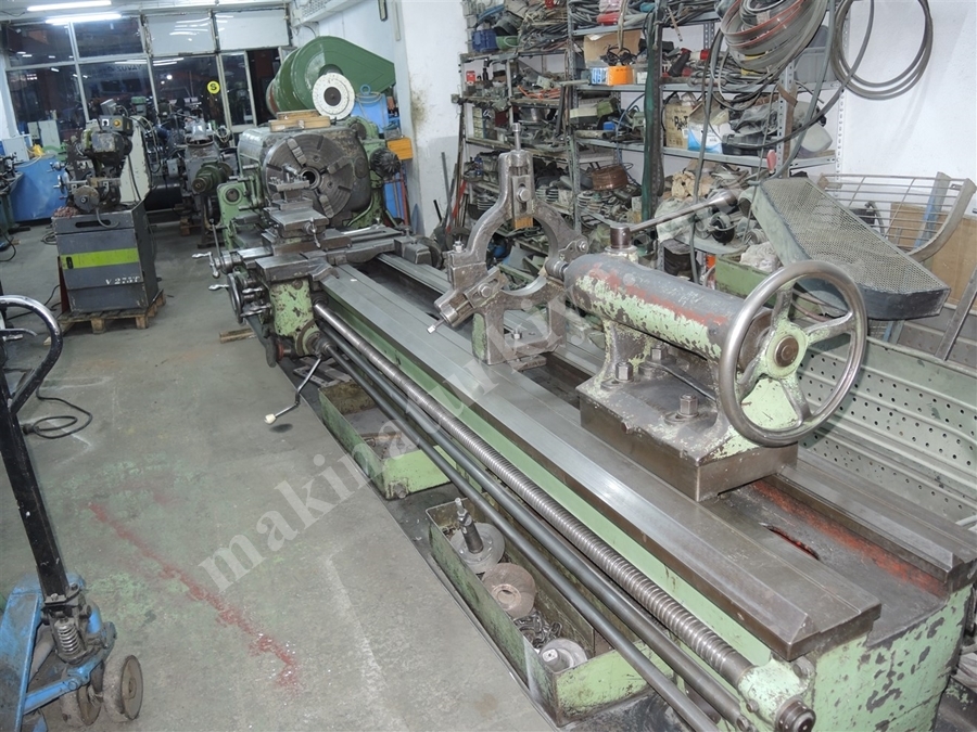 620 mm Üniversal Torna Tezgahı