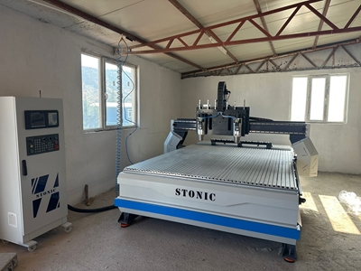 2100x2800 mm Ahşap CNC Router - 1