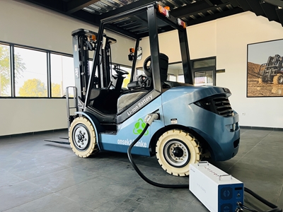 Rakipsiz Güç!! Royal Lityum İyon Akülü 3.5 Tonluk Forklift - 6
