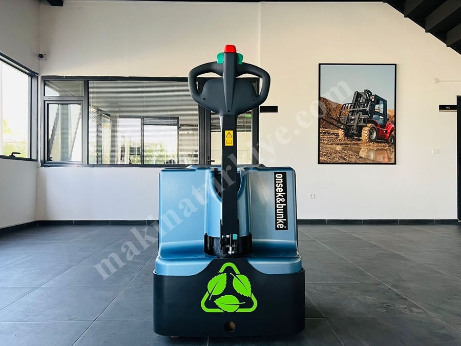 Royal P16 Lityum İyon Akülü 1.6 Tonluk Transpalet