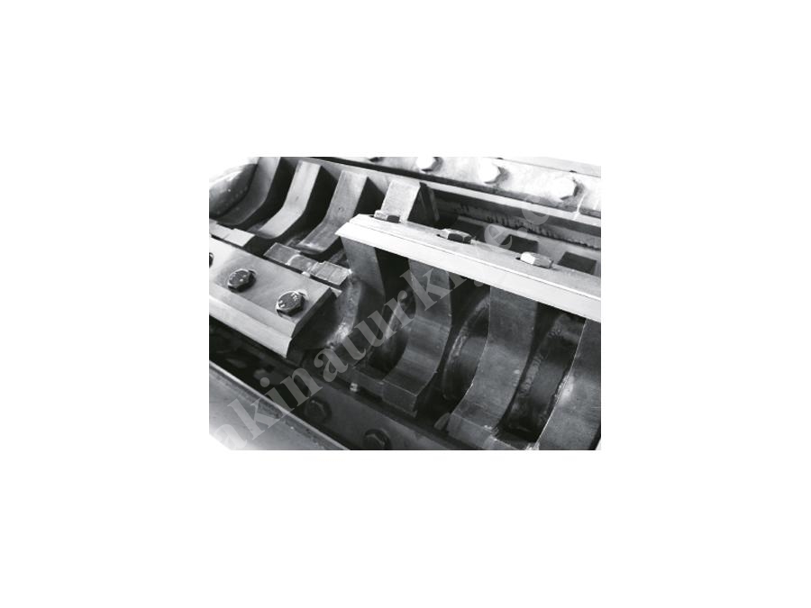 800-2000 Mm Ağır İş Plastik Kırma Makinesi