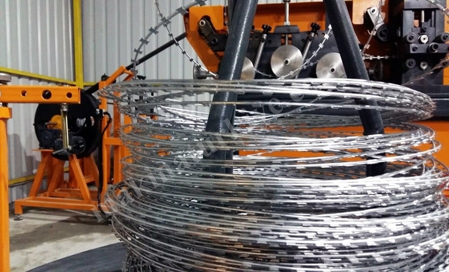 50 Kg / Saat Otomatik Jiletli Çit Teli Makinesi
