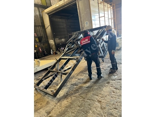 Bale Loading Spear Attachment for Loader
