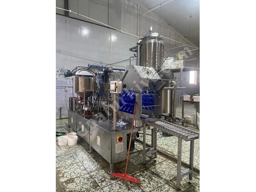 7 kg Jelly Gummy Candy Filling Production Machine
