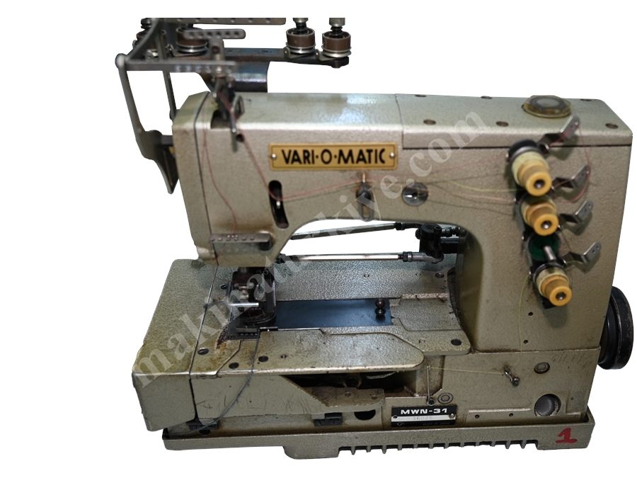 MWN-31 Üç İğne Jakarlı Süs Reçme Makinası