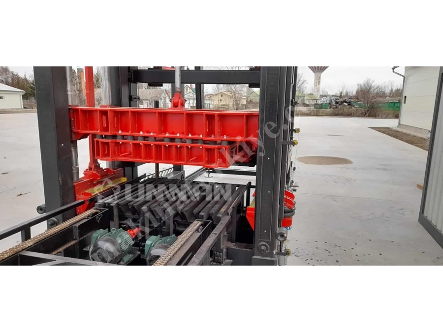 Çim Taşı Briket Parke Taşı Makinası