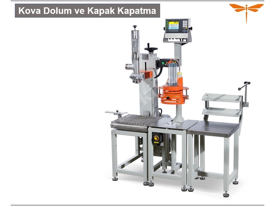5Kg - 30Kg Ambalajlar Teneke Kapak Kapatma Yarı Otomatik Sıvı Dolum Makinası