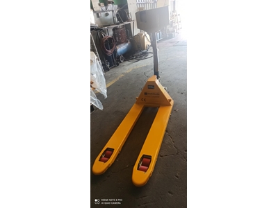 3 Ton 115 mm Döküm Pompalı Transpalet - 6