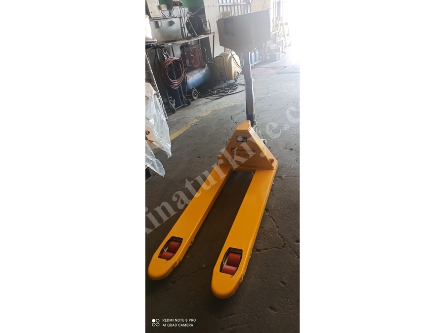 3 Ton 115 mm Döküm Pompalı Transpalet