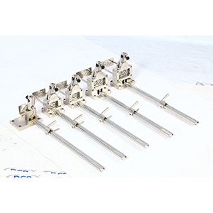 4 Socket Din Rail Busbar Tie Cutter And Punch Tool - 1