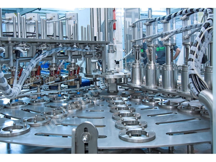 6500-7000 Adet / Saat Otomatik Krema Dolum Makinesi