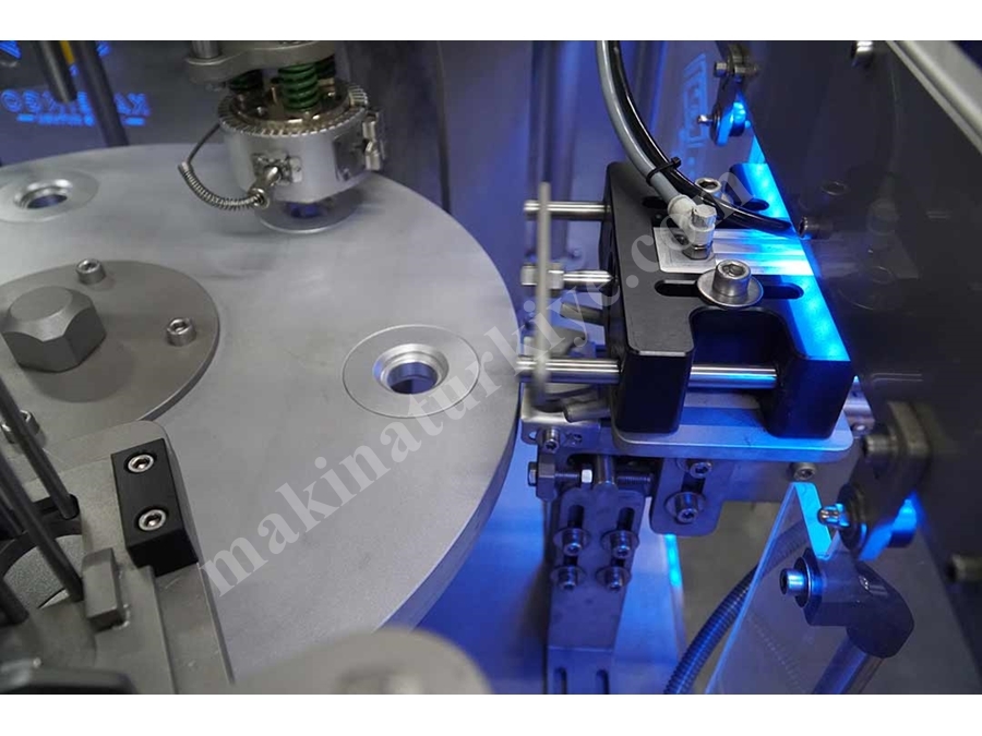 1800 Adet / Saat Otomatik Toz Dolum Makinası