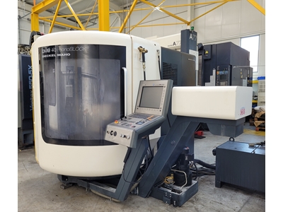 Cnc 5 осевой обрабатывающий центр Deckel Maho Dmu40 - 0
