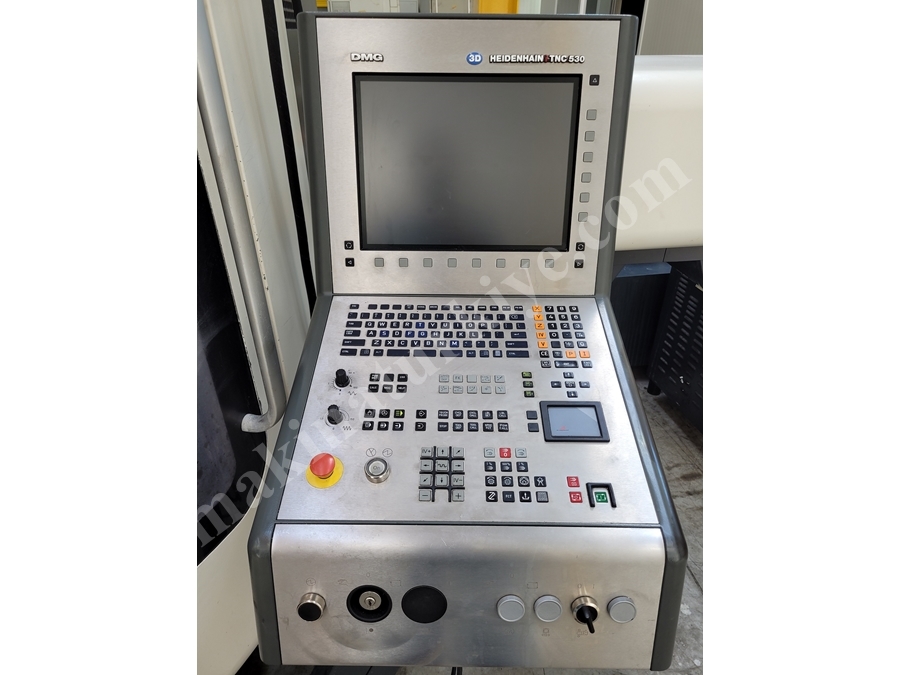 Cnc 5 осевой обрабатывающий центр Deckel Maho Dmu40