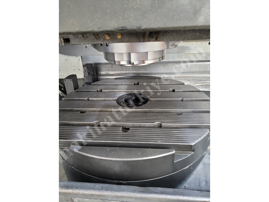 Cnc 5 осевой обрабатывающий центр Deckel Maho Dmu40