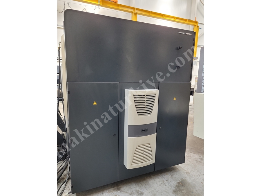 Cnc 5 осевой обрабатывающий центр Deckel Maho Dmu40