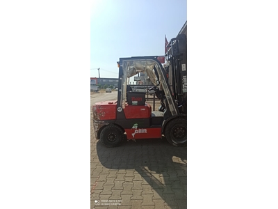 3 Ton 6000 mm 3 Kademeli Asansörlü Dizel Forklift - 0