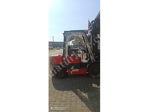 3 Ton 6000 mm 3 Kademeli Asansörlü Dizel Forklift