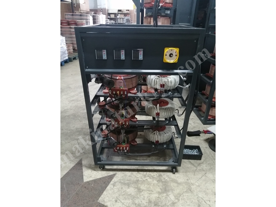 10,5 kVA Three Phase Servo Protected Voltage Regulator