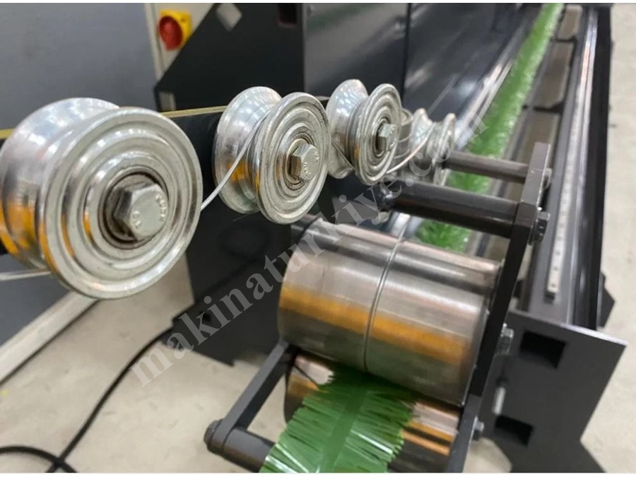 SVR Long ( 10 m² / Saat ) Yarı Otomatik Çim Çit Örme Makinesi