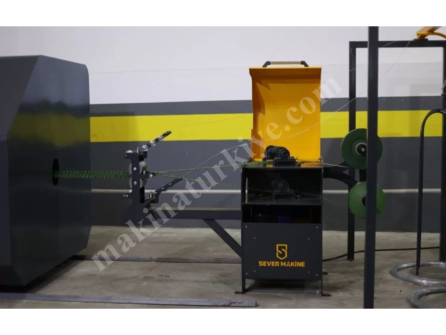 SVR Rover ( 20 m² / Saat ) Tam Otomatik Çim Çit Örme Makinesi