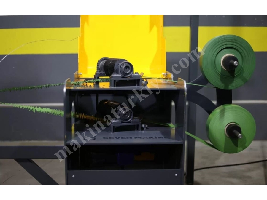 SVR Rover ( 20 m² / Saat ) Tam Otomatik Çim Çit Örme Makinesi