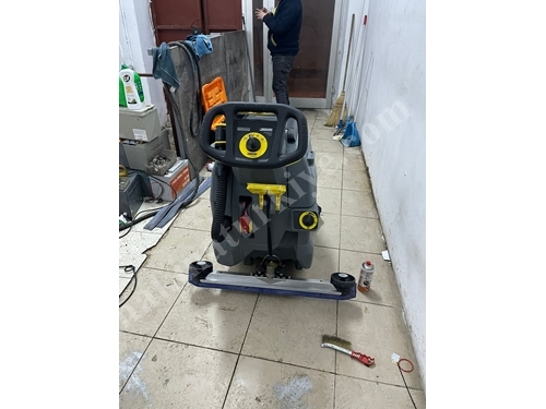 Karcher Bd 50/50 Push Floor Cleaning Machine