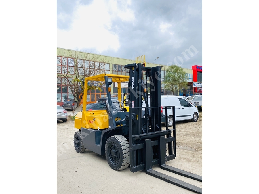 4 Ton 3300 Mm Asansörlü Dizel Forklift