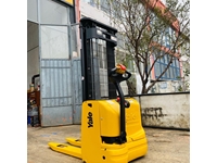 1 Ton 3200 Mm Asansörlü Akülü İstif Makinası