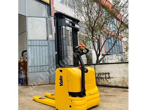 1 Ton 3200 Mm Asansörlü Akülü İstif Makinası