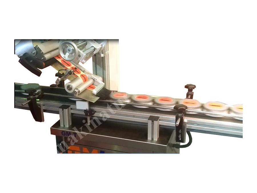 Etiket Yapıştırma Makinası