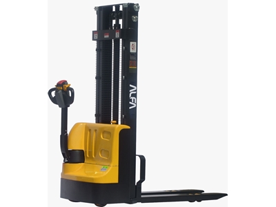 1.5 Ton 4.5 Metre Tam Akülü İstif Makinesi - 4